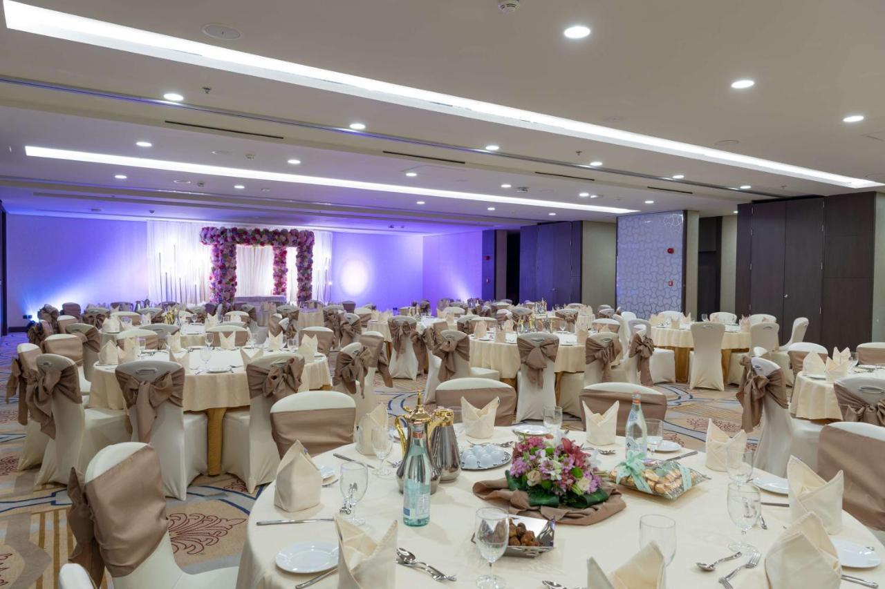 Radisson Blu Hotel, Jeddah Corniche Eksteriør bilde The Grand Ballroom